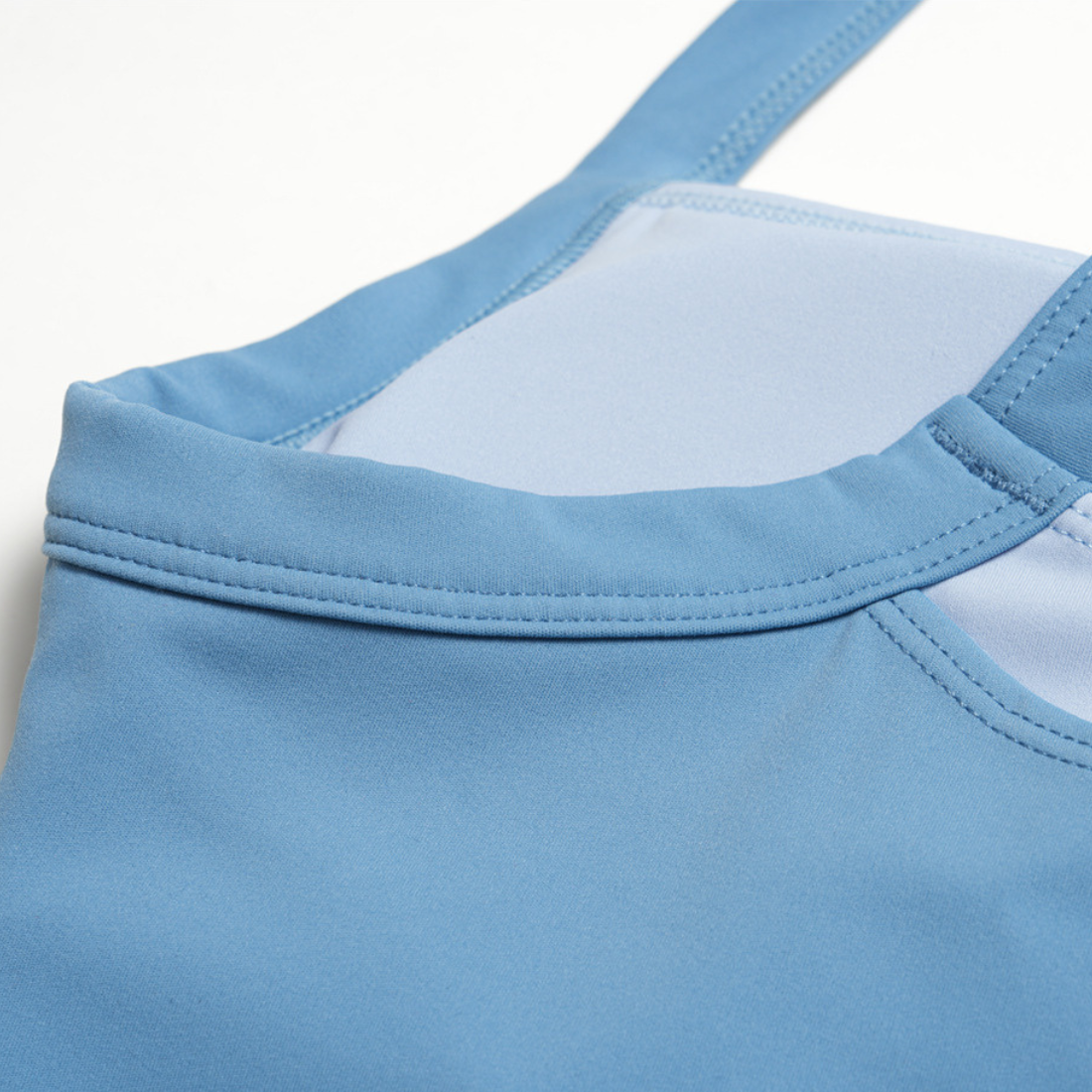 Wholesale Wholesale Naked-Feel Yoga Set – Cross Back Vest+Quick-Dry Fitness Shorts