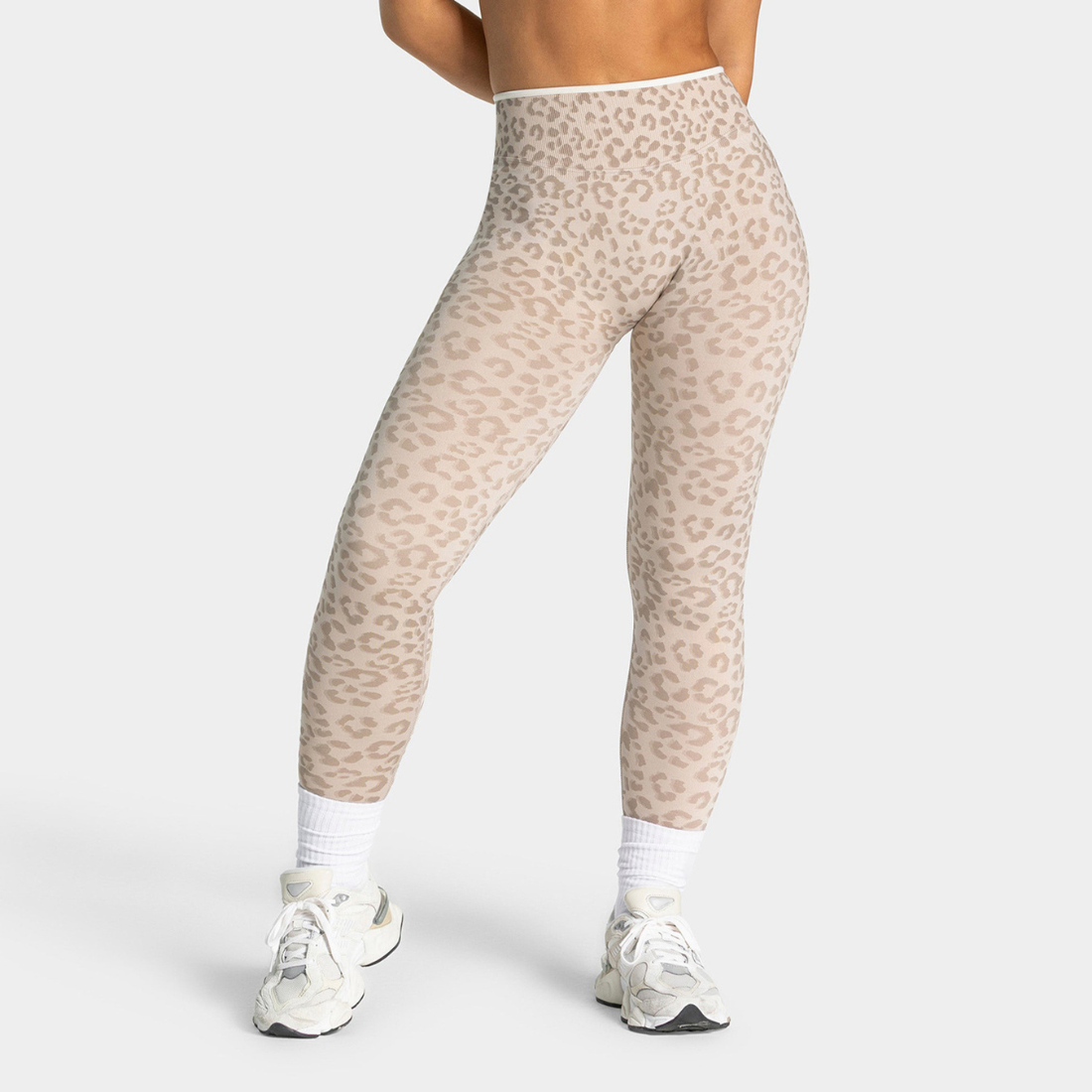 Wholesale Women's Seamless Leopard Print High-Waist Yoga Leggings