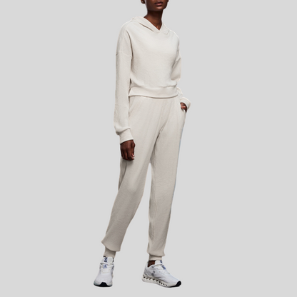 Loose-fitting sports pants + hooded sports sweatshirt two-piece set