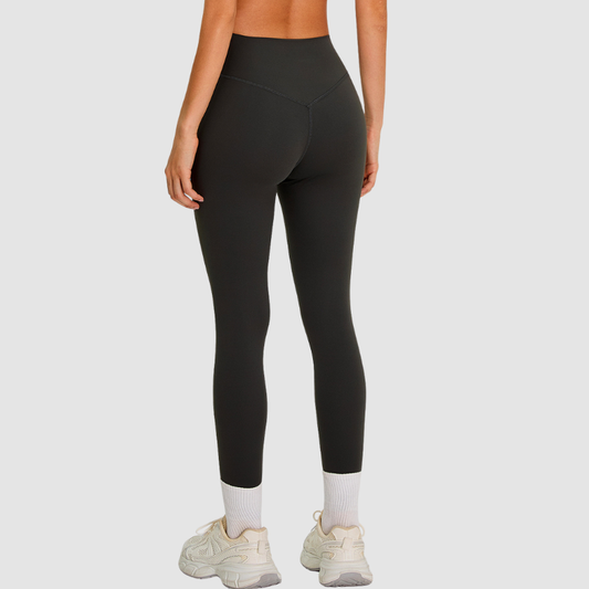 Wholesale solid color slim-fit stretchy leggings | Wonderxfans bulk activewear