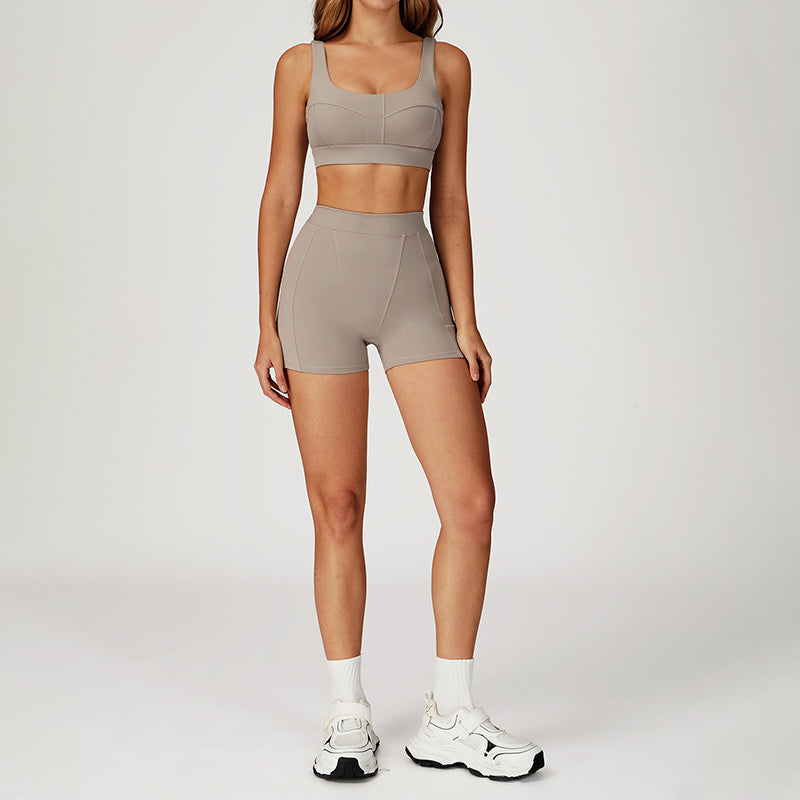 SPORTS BRA+High-waist shorts 2-PIECE SET