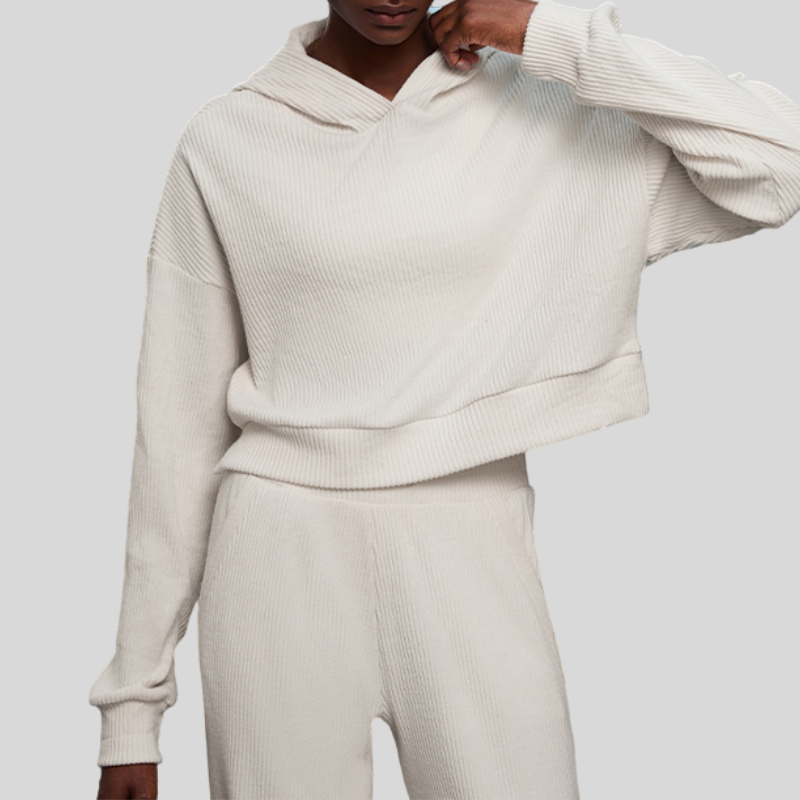 Loose-fitting sports pants + hooded sports sweatshirt two-piece set