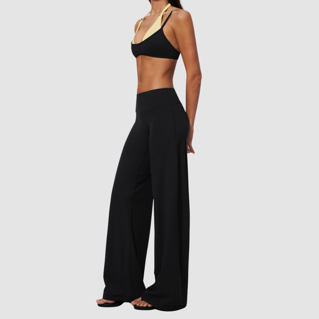 Wholesale Women’s Sports Bra & Wide-Leg Yoga Pants Set