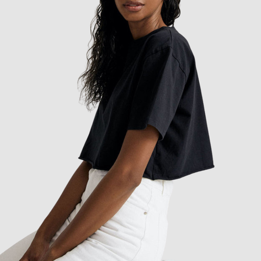 Wholesale Cropped Slim Fit Round Neck | Wonderxfans bulk activewear