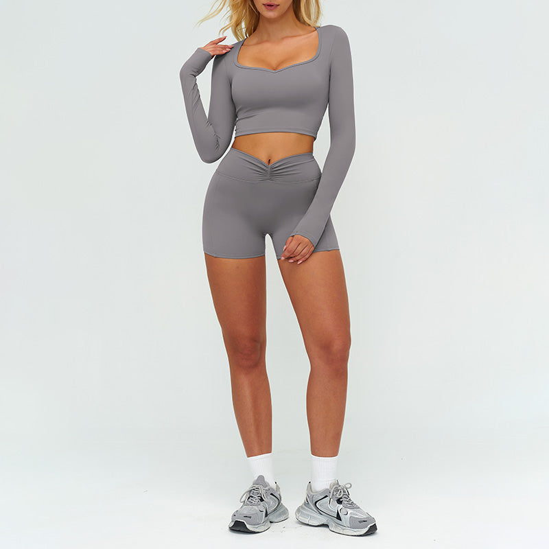 Slim-fitting long-sleeved top + tight-fitting athletic shorts 2-piece set