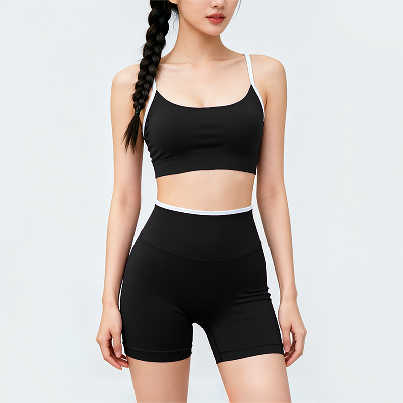 Wholesale Women's Seamless Yoga Set: Sports Bra & Biker Shorts – Butt-Lifting Breathable Pilates Training w/ Chest Pad